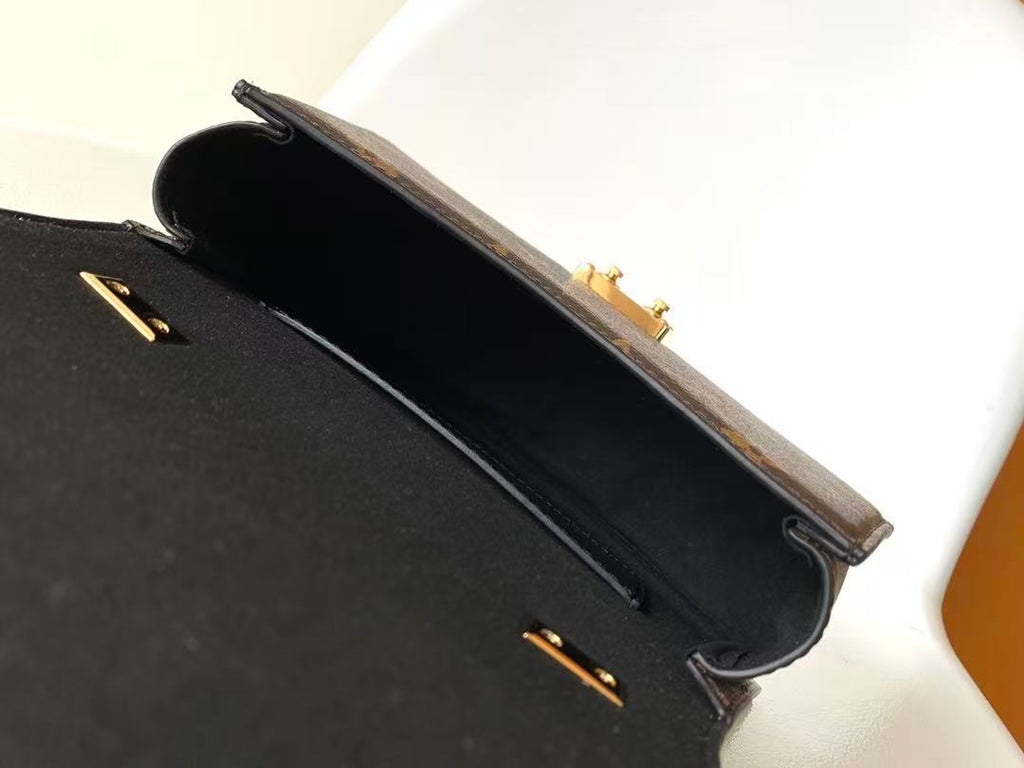 tilsitt  bag